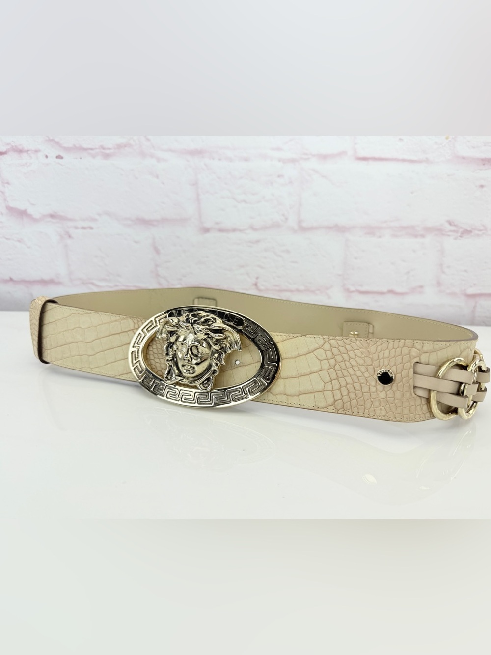 Versace Medusa Crocodile Embossed Leather Belt Beige 85/34 Italy CD9429 Unisex